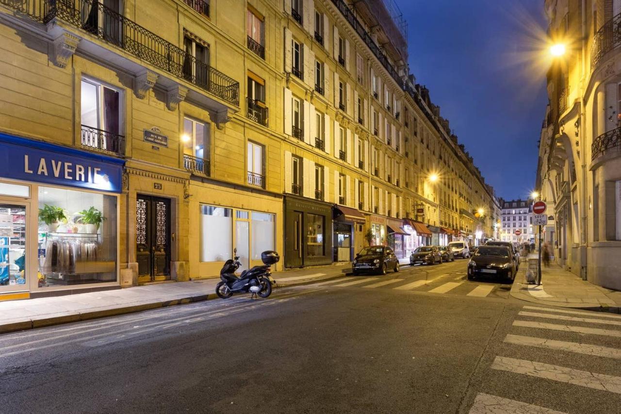 Chic Saint-Germain-Des-Pres Studio For 4 - Prime Location Párizs Kültér fotó